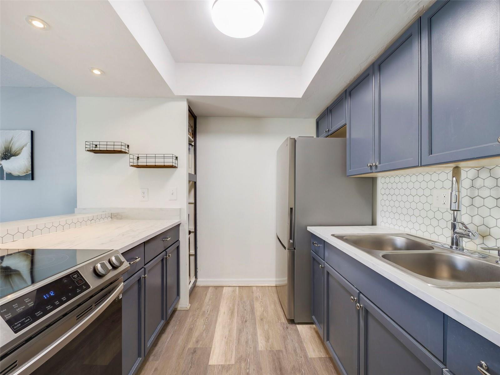 Image 10 of 20 For 1935 Conway Road 5