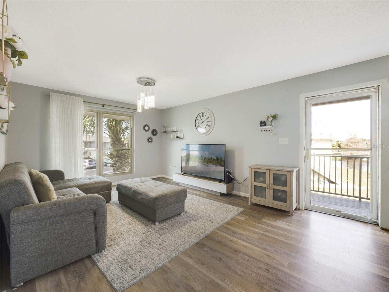 Image 2 of 20 For 1935 Conway Road 5