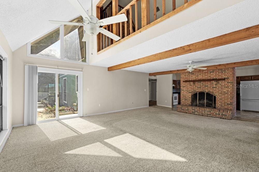 Image 7 of 79 For 19621 Lake Lincoln Lane