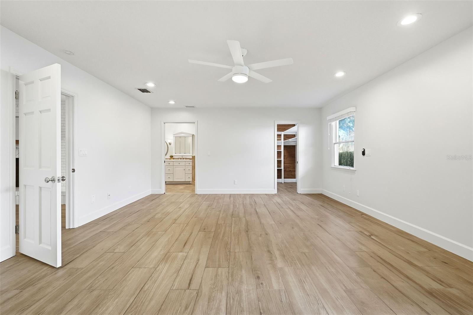 Image 16 of 31 For 3520 Westmoreland Drive