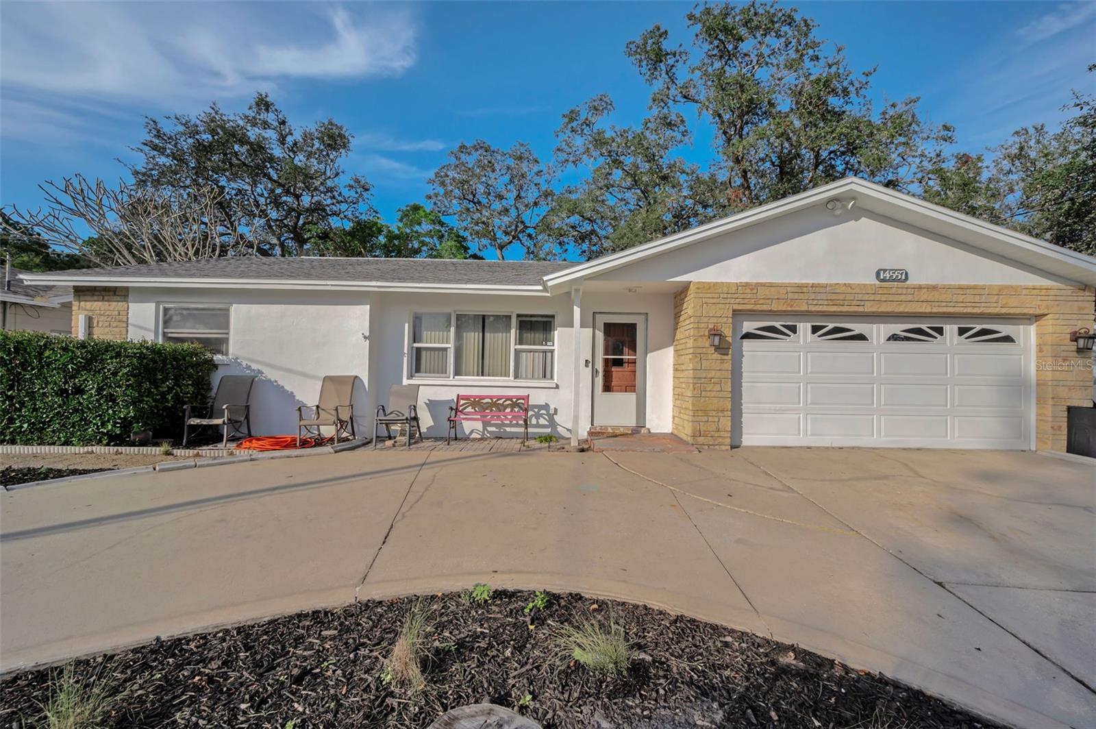 Image 5 of 51 For 14557 Apache Avenue