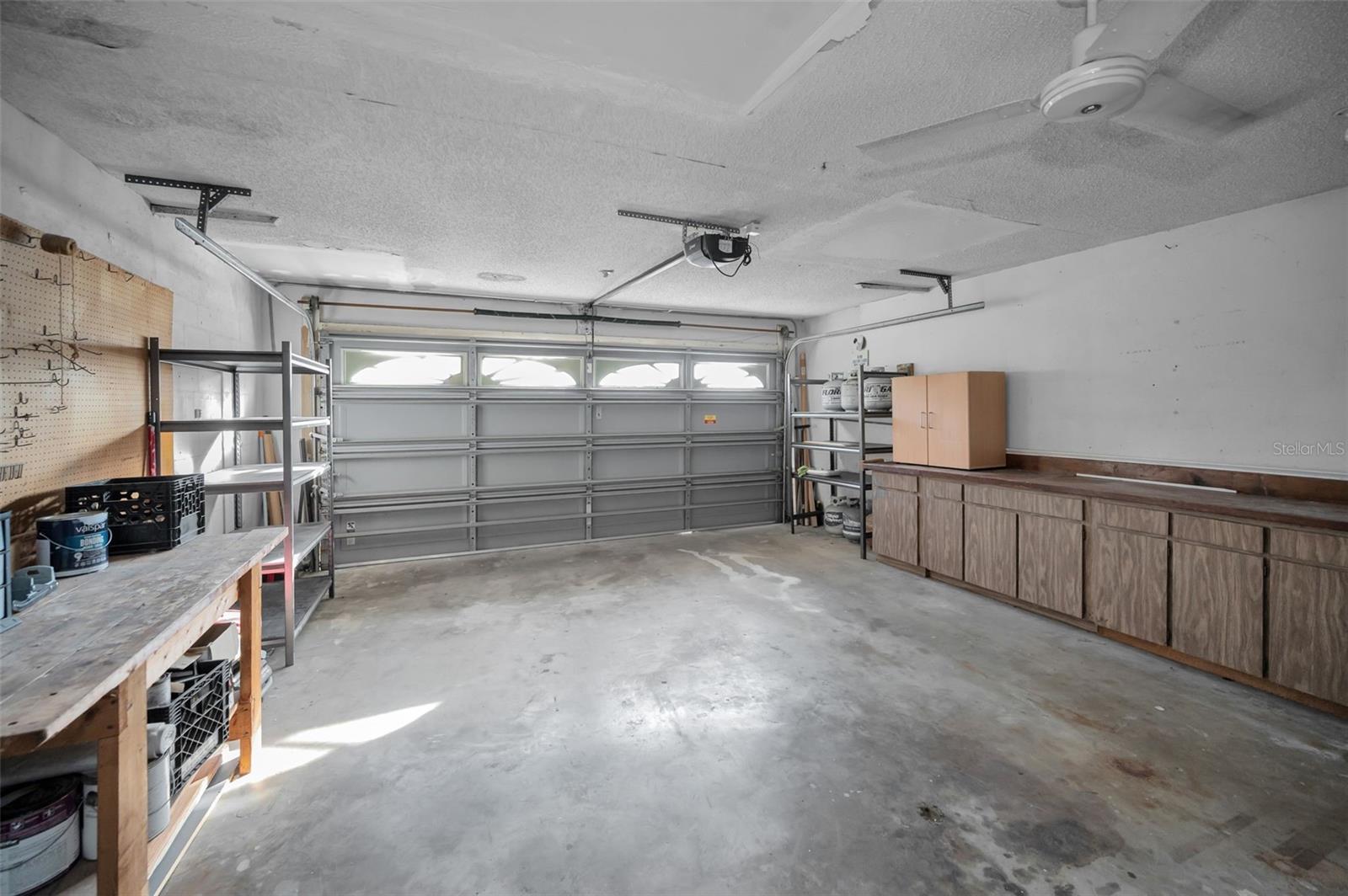 Image 50 of 51 For 14557 Apache Avenue