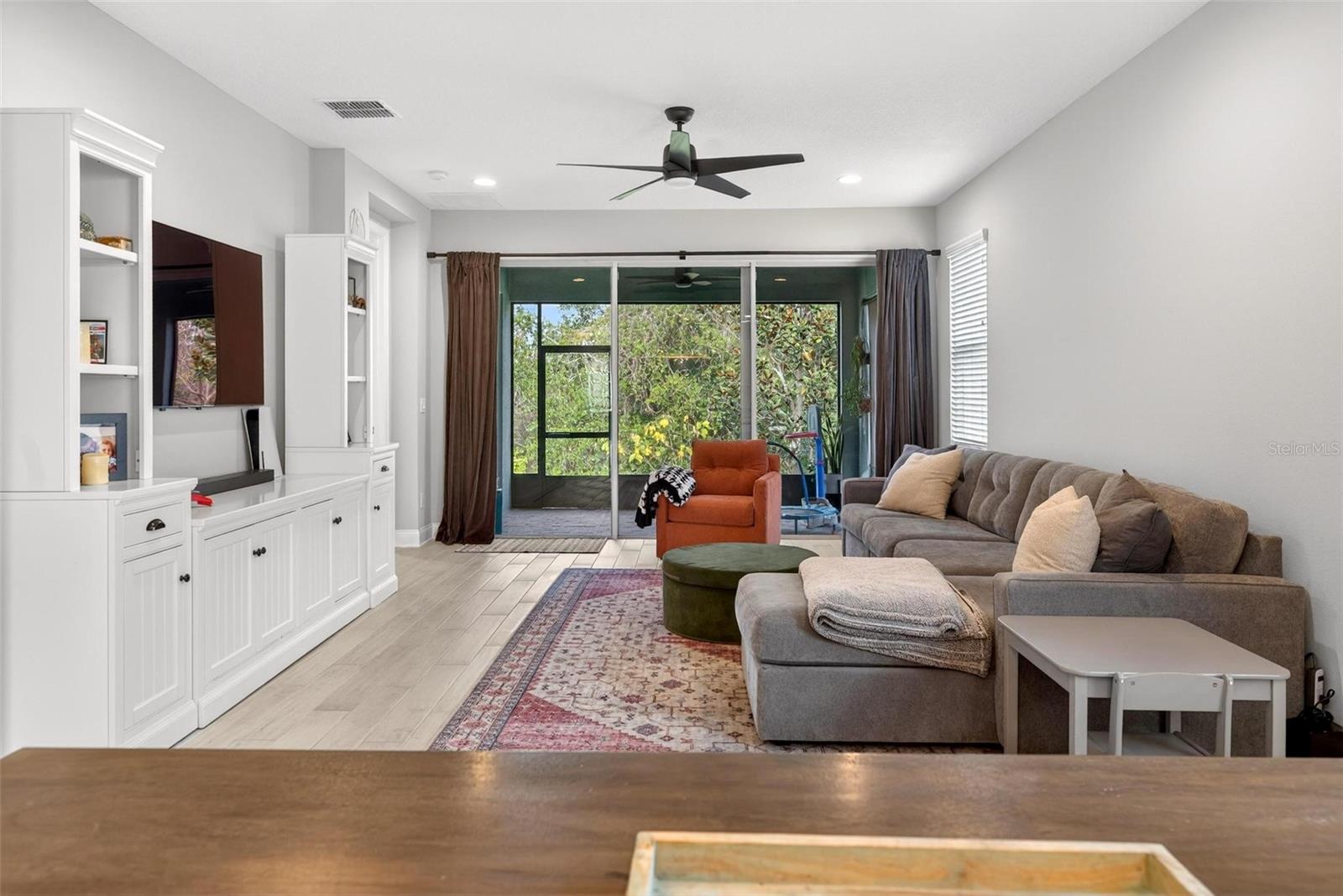 Image 11 of 57 For 2139 Bay Line Road