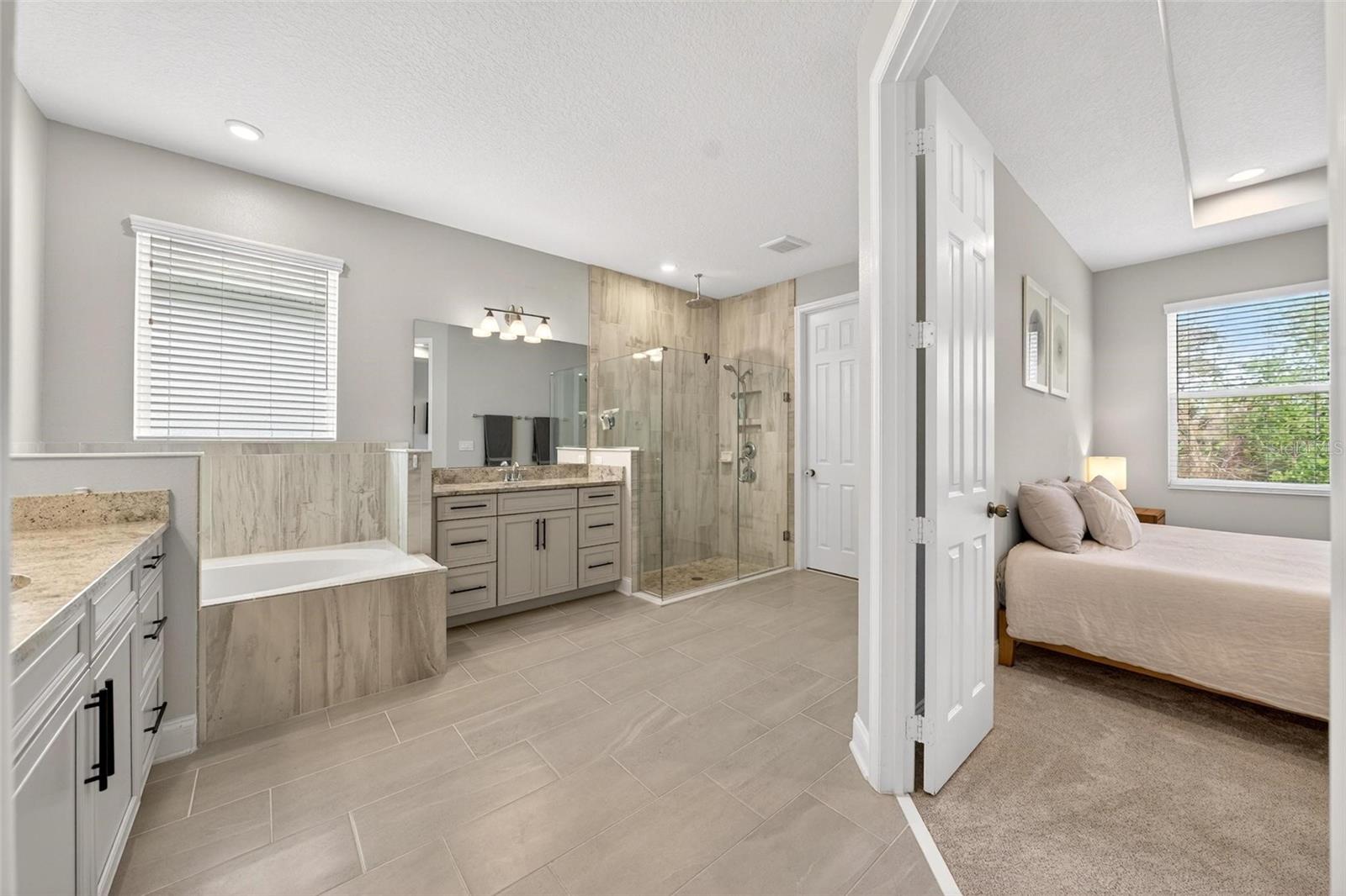 Image 27 of 57 For 2139 Bay Line Road