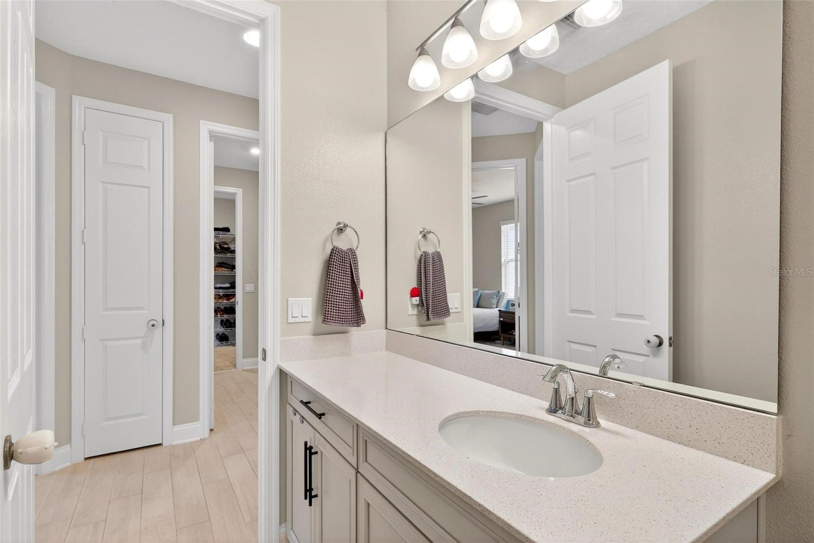 Image 37 of 57 For 2139 Bay Line Road