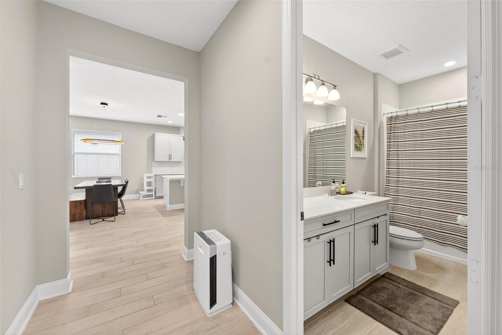 Image 39 of 57 For 2139 Bay Line Road