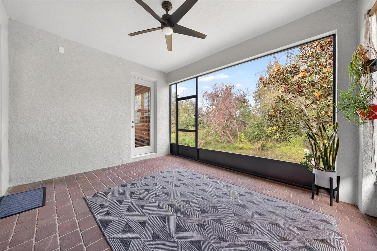 Image 41 of 57 For 2139 Bay Line Road