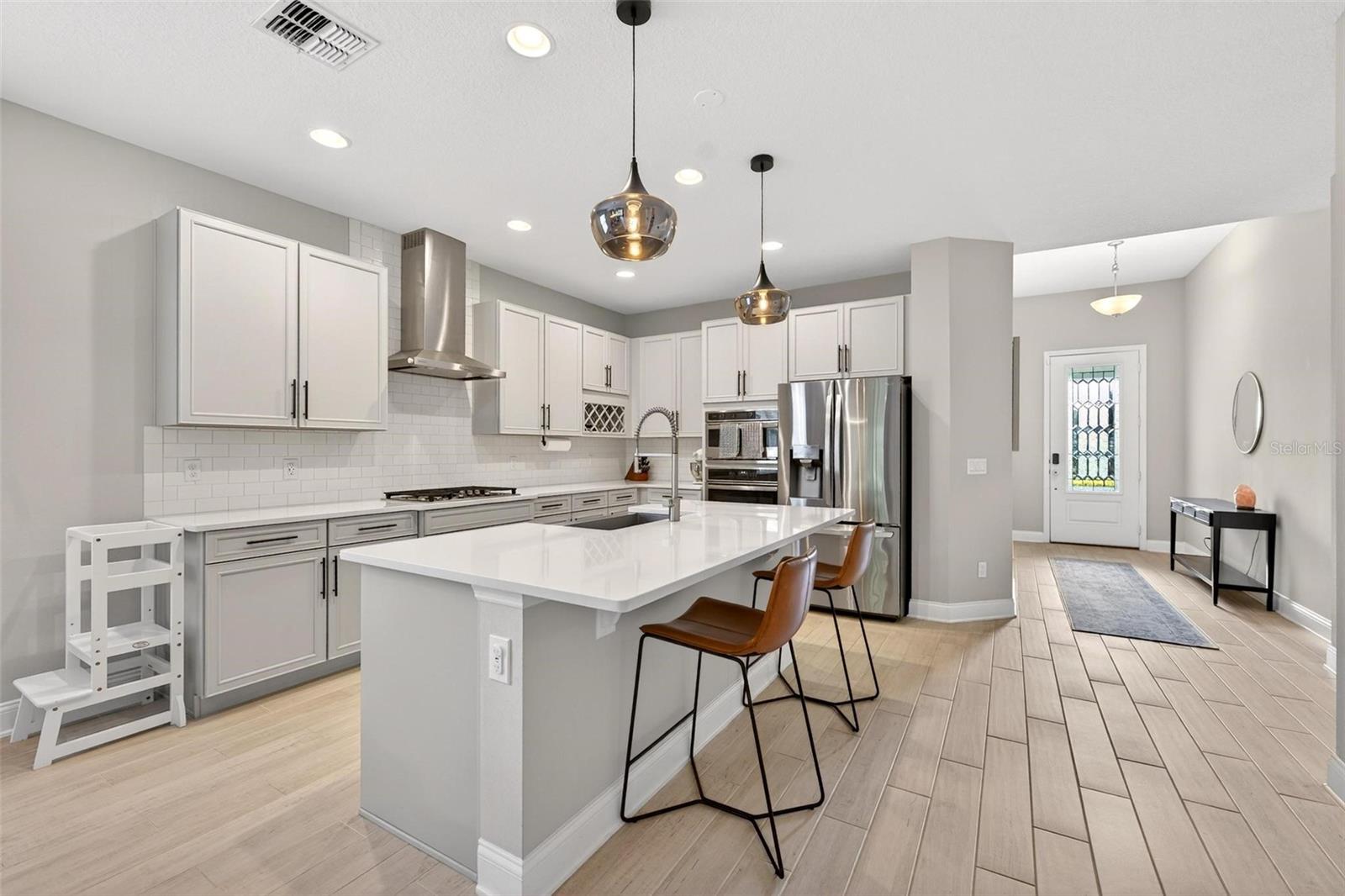 Image 8 of 57 For 2139 Bay Line Road