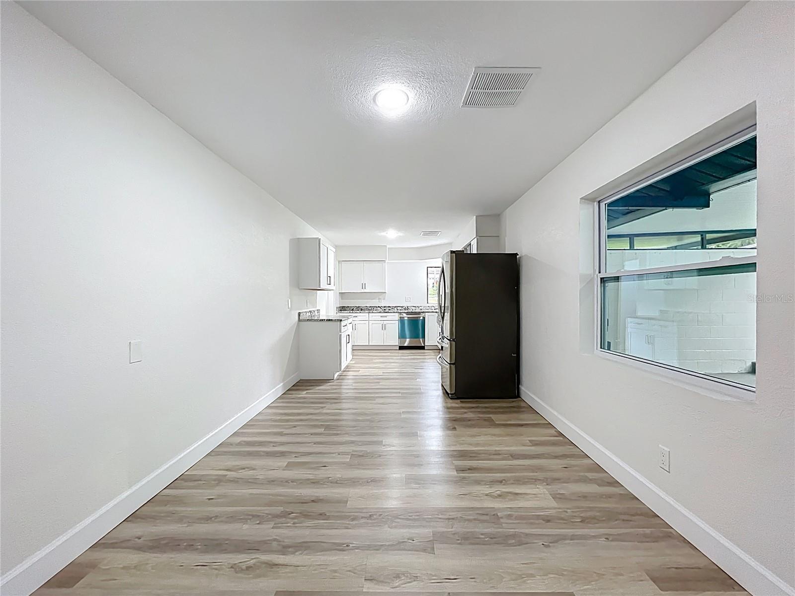 Image 16 of 51 For 1014 Oak Lane