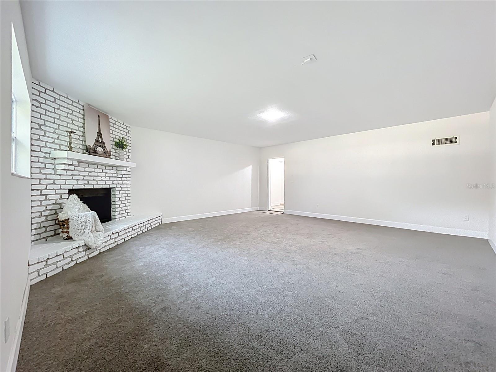 Image 26 of 51 For 1014 Oak Lane