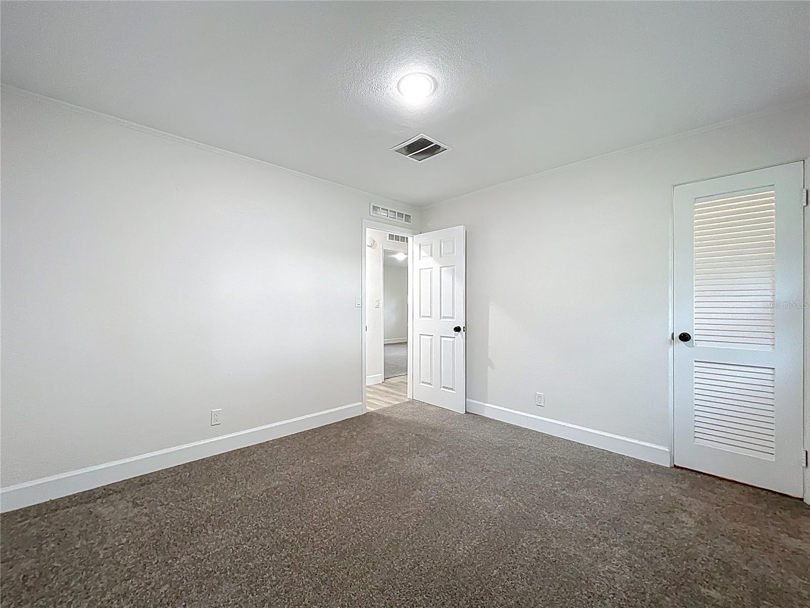 Image 29 of 51 For 1014 Oak Lane