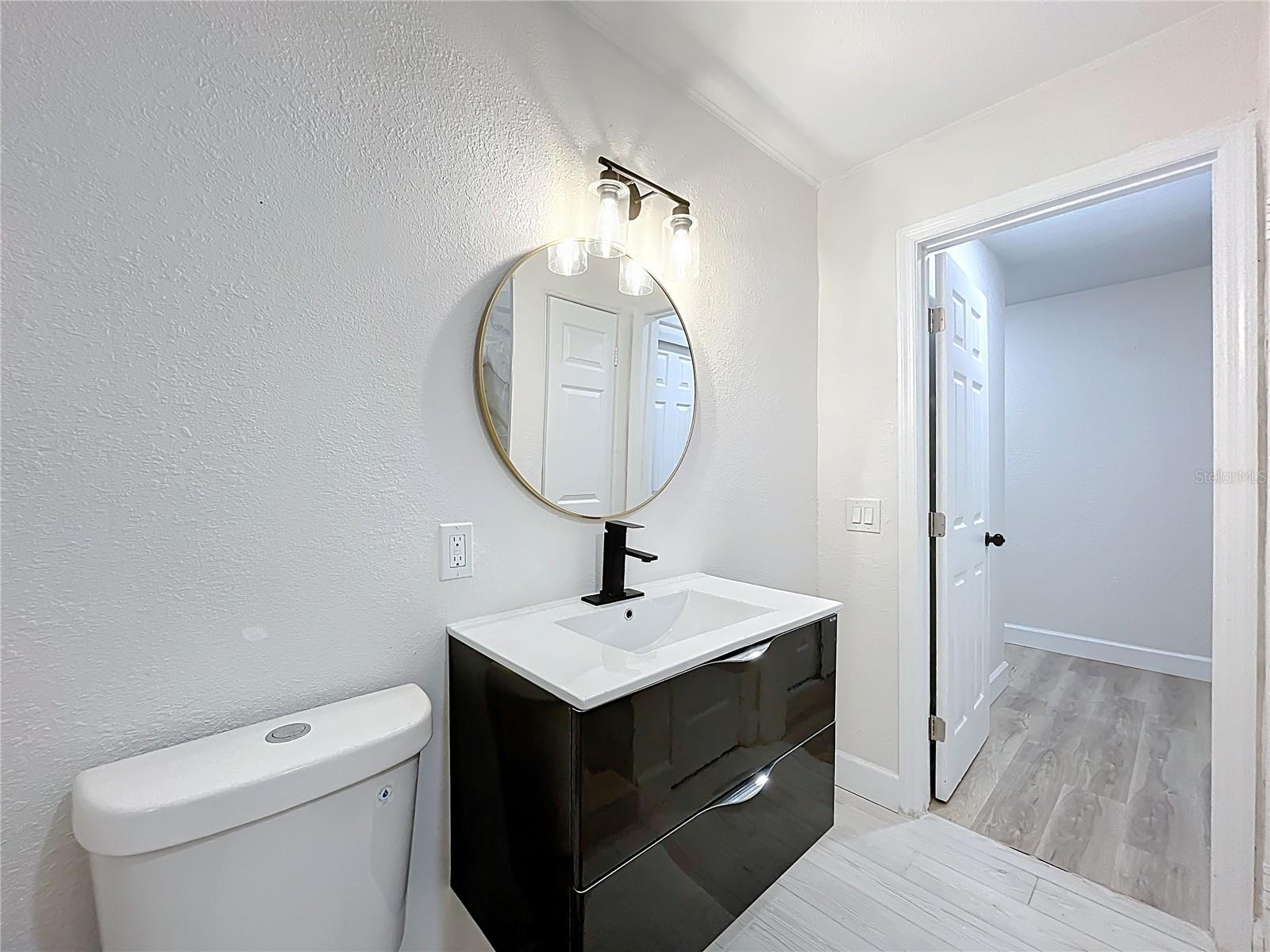 Image 37 of 51 For 1014 Oak Lane