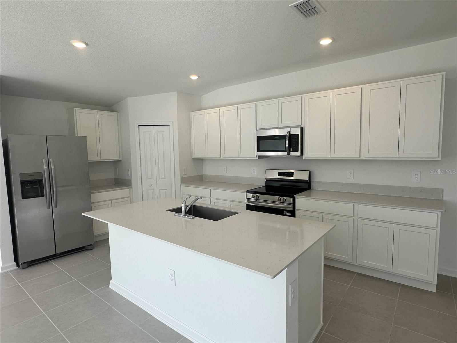 Image 9 of 32 For 5434 Lewisham Drive