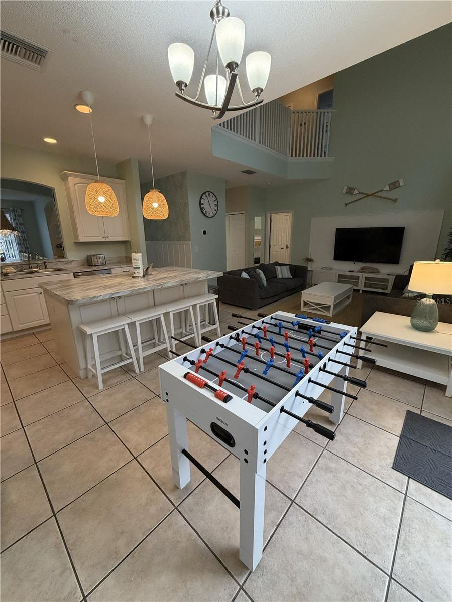 Image 11 of 49 For 1055 Lake Berkley Drive