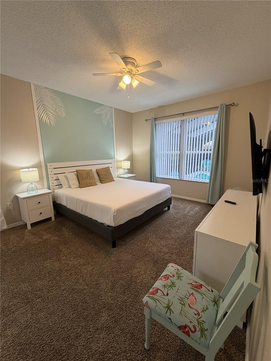 Image 15 of 49 For 1055 Lake Berkley Drive