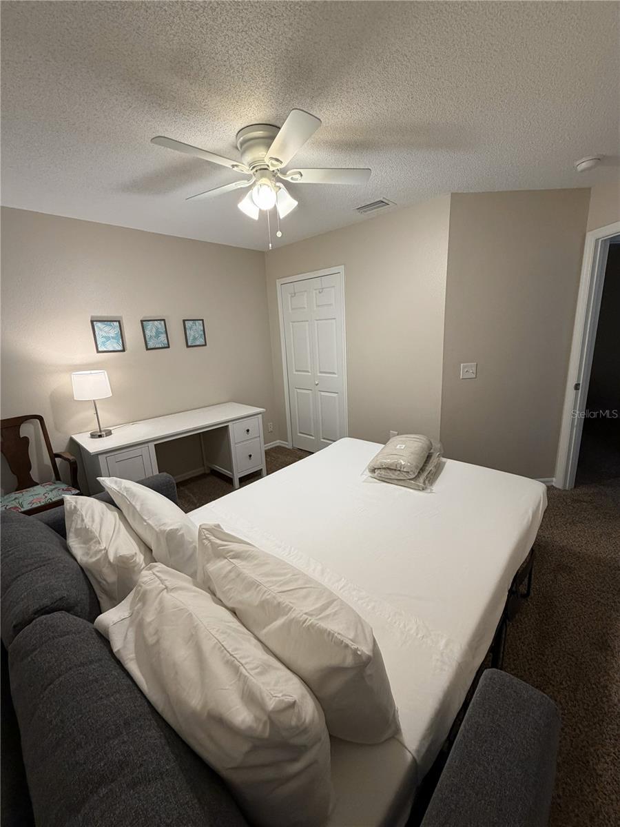 Image 21 of 49 For 1055 Lake Berkley Drive