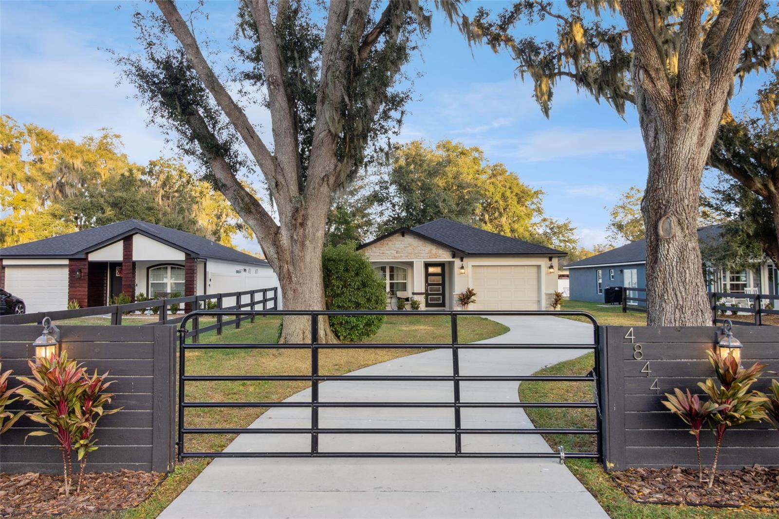 Image 29 of 30 For 4844 Dossey Road