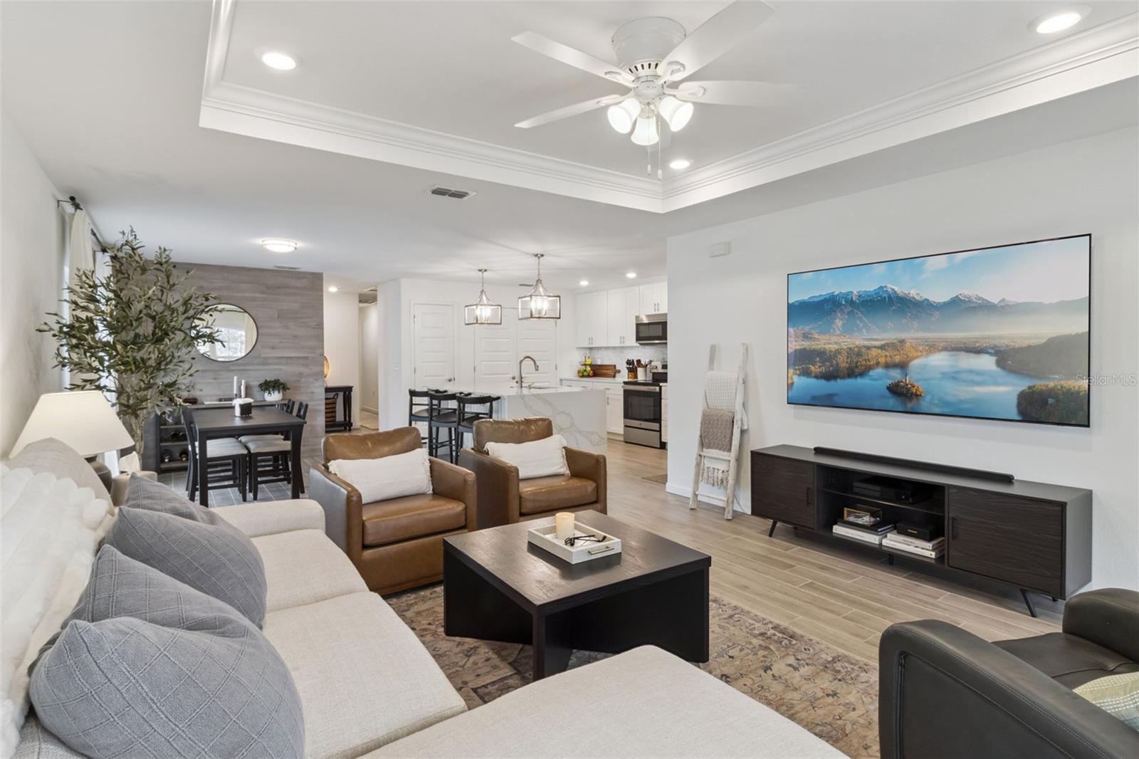 Image 4 of 30 For 4844 Dossey Road