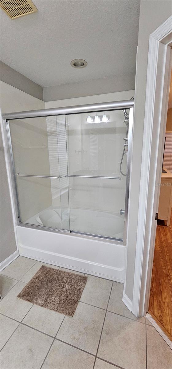 Image 17 of 36 For 6388 Castelven Drive 101