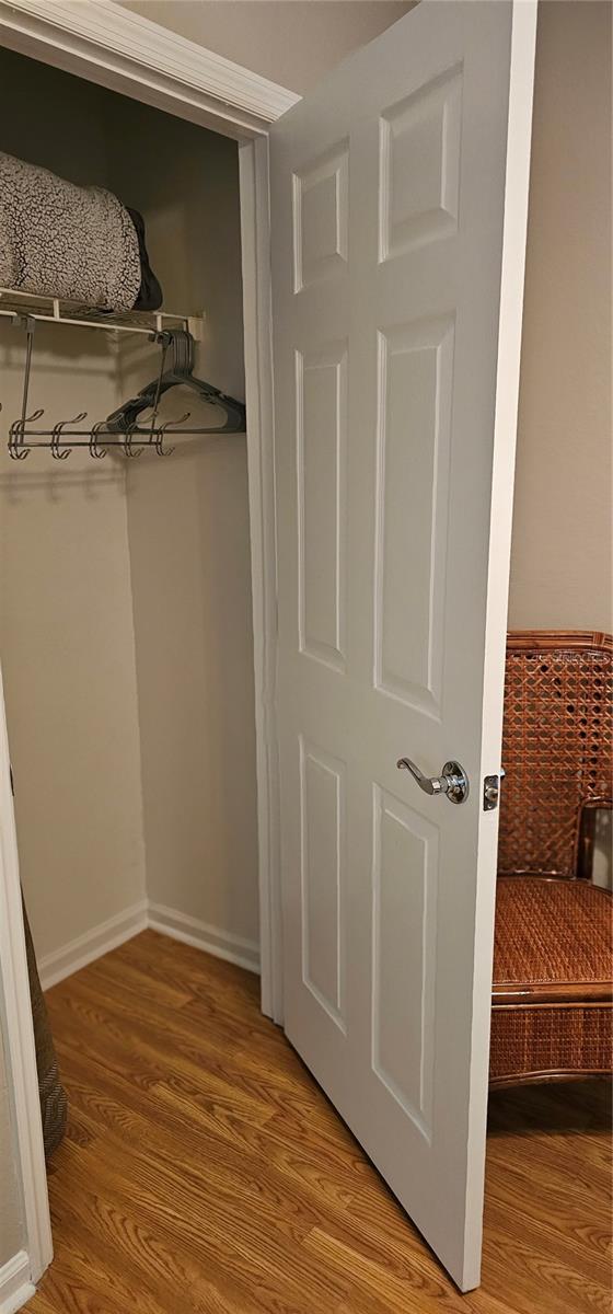 Image 23 of 36 For 6388 Castelven Drive 101