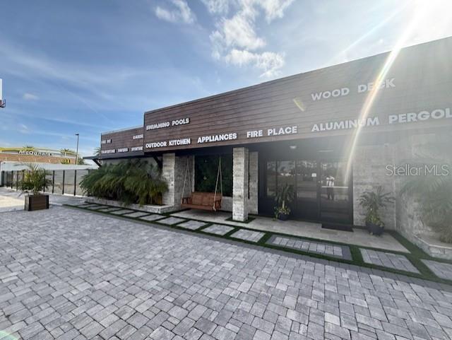 Image 4 of 52 For 3852 L B Mcleod Road