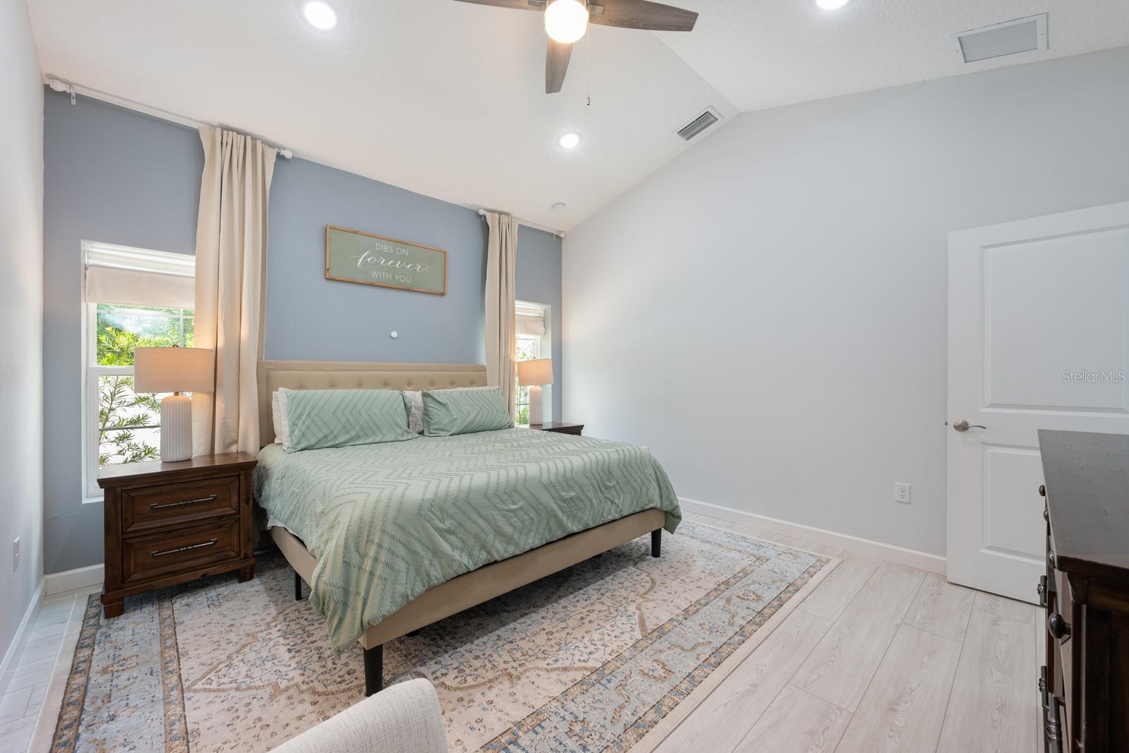 Image 12 of 27 For 141 Main Street