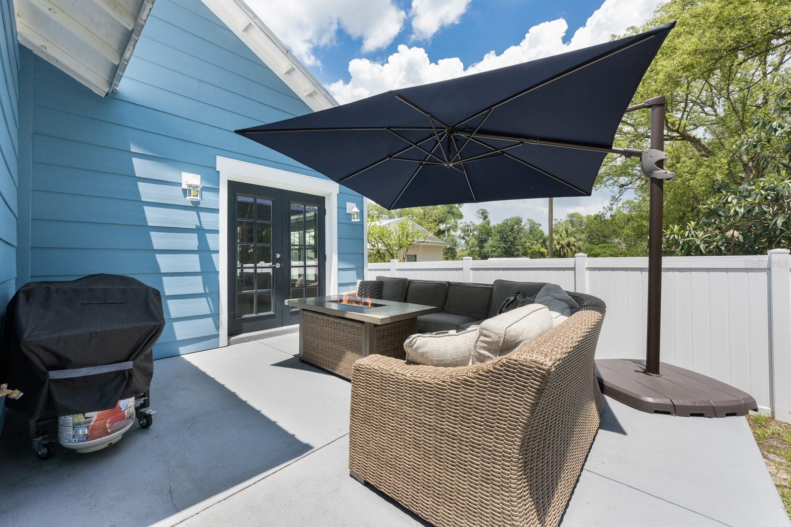 Image 19 of 27 For 141 Main Street