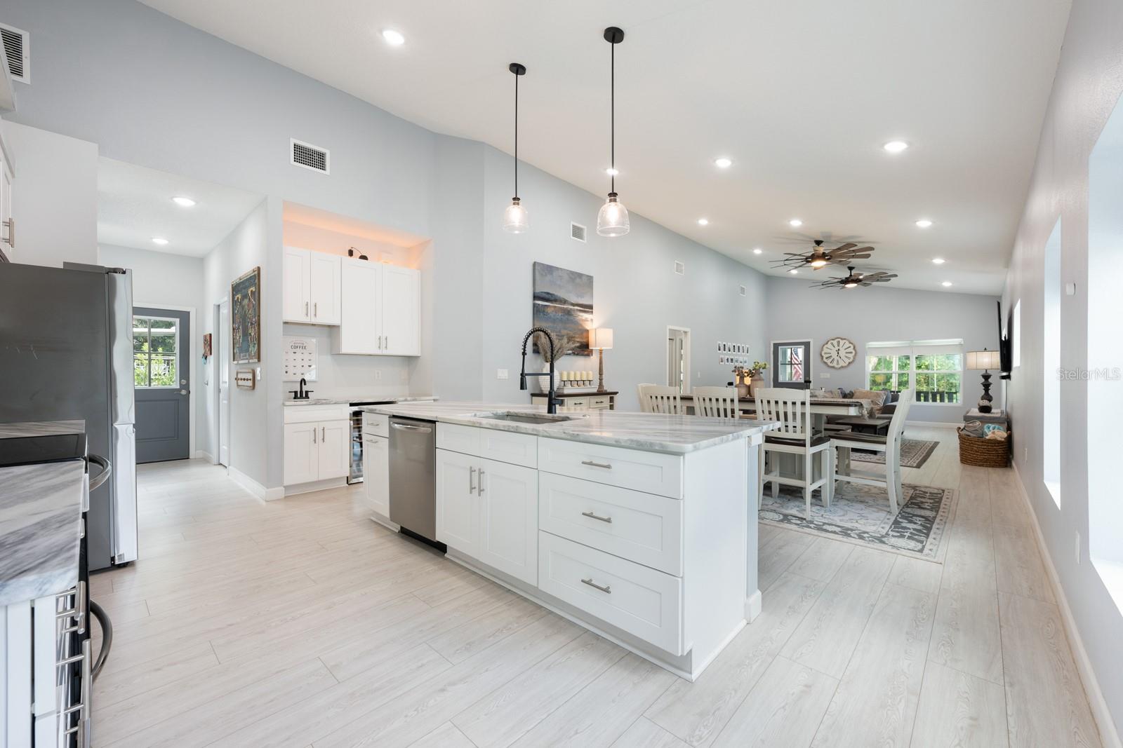 Image 7 of 27 For 141 Main Street