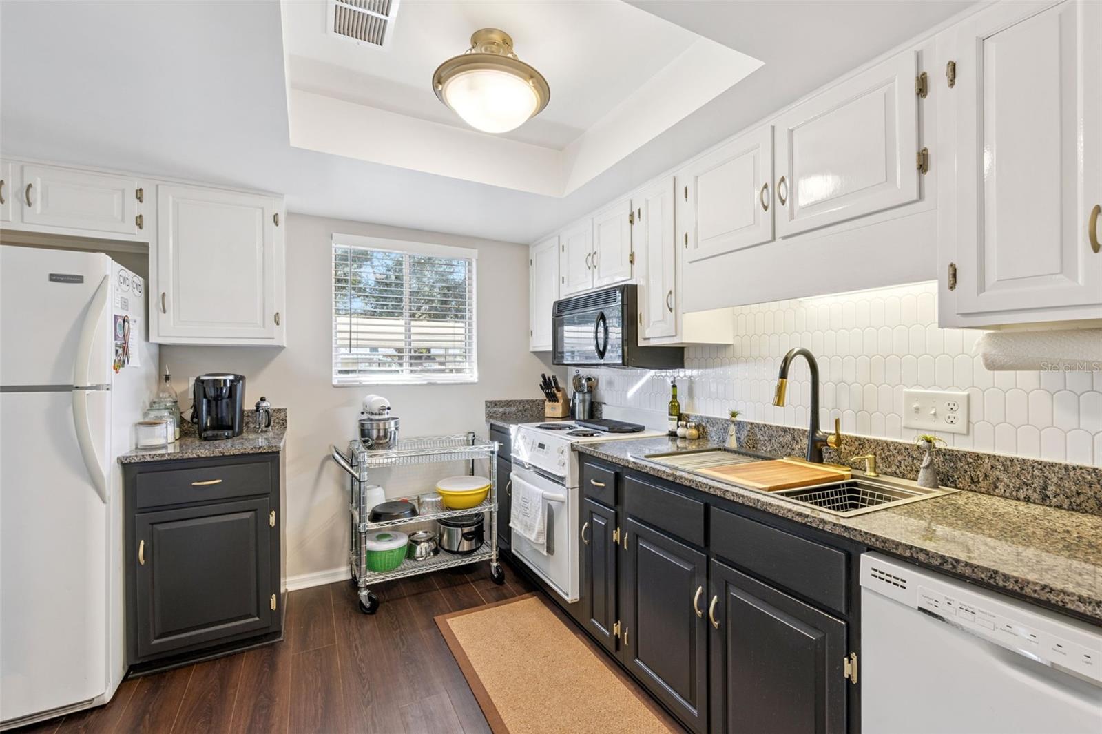 Image 5 of 23 For 210 Magnolia Road 106