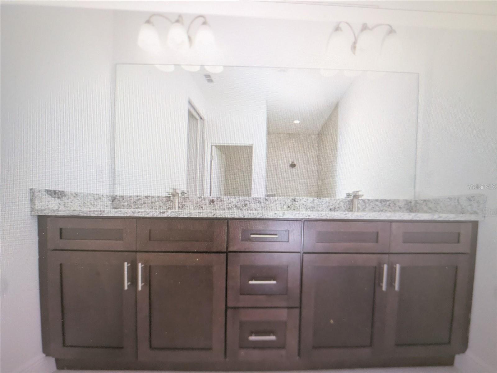 Image 7 of 21 For 1645 13th Street