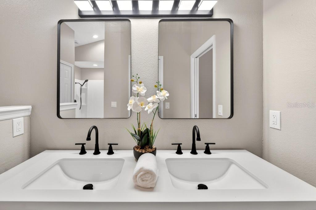 Image 37 of 84 For 201 Sterling Rose Court