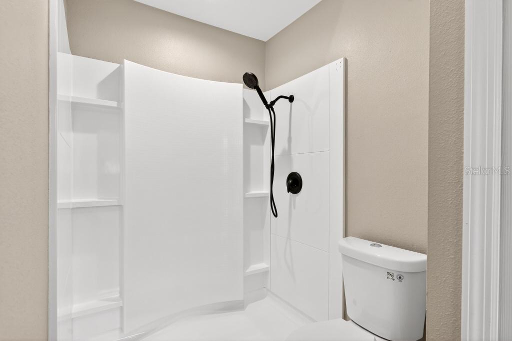 Image 40 of 84 For 201 Sterling Rose Court