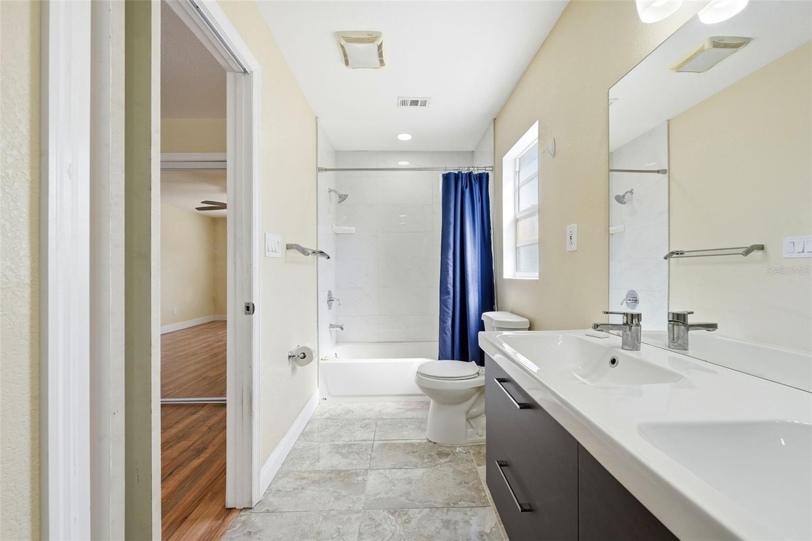 Image 17 of 29 For 132 Sagewood Court