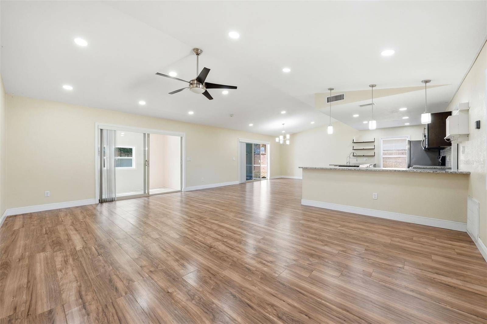 Image 19 of 29 For 132 Sagewood Court