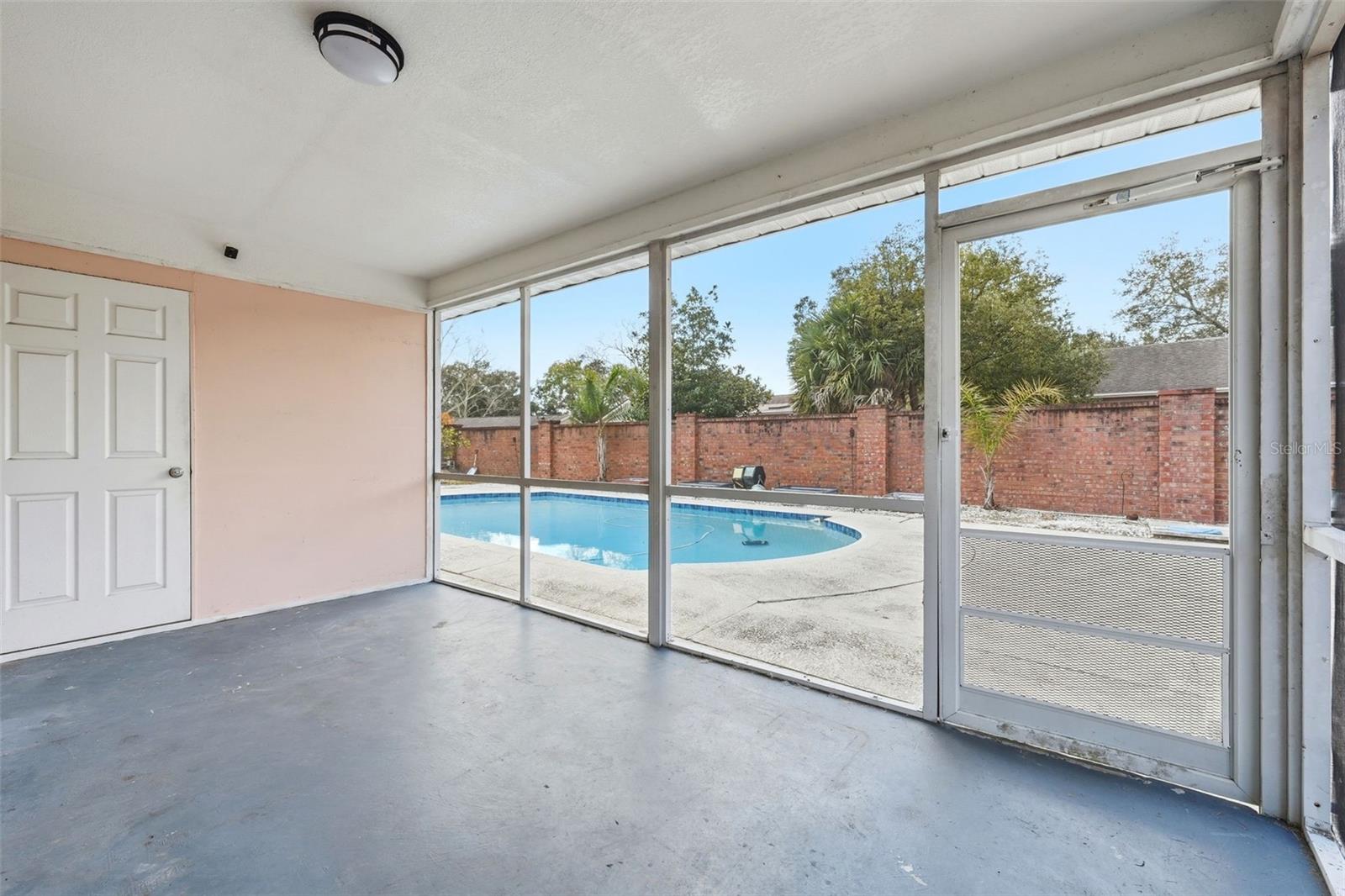 Image 4 of 29 For 132 Sagewood Court