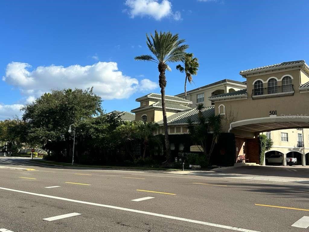 Image 2 of 26 For 501 Knights Run Avenue 1117