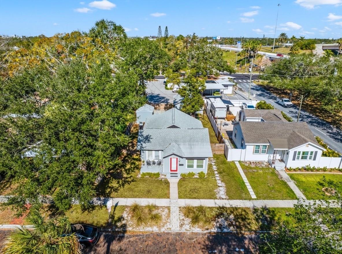 Details for 2011 Dartmouth Avenue N, ST PETERSBURG, FL 33713