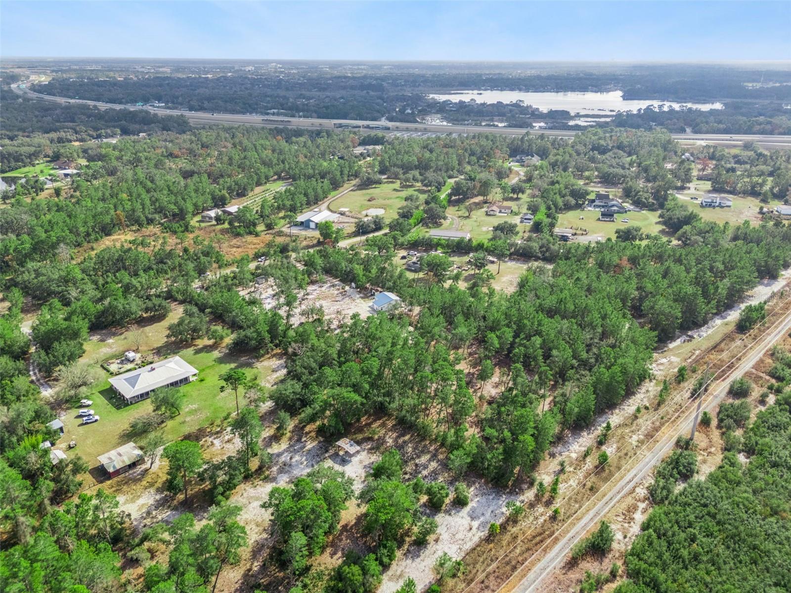 Image 11 of 17 For 324 Summerville Lane