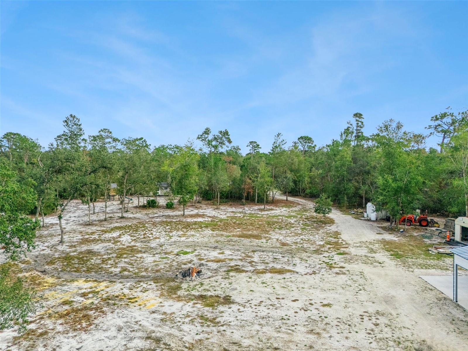 Image 13 of 17 For 324 Summerville Lane