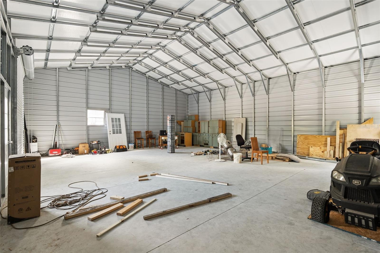 Image 5 of 17 For 324 Summerville Lane