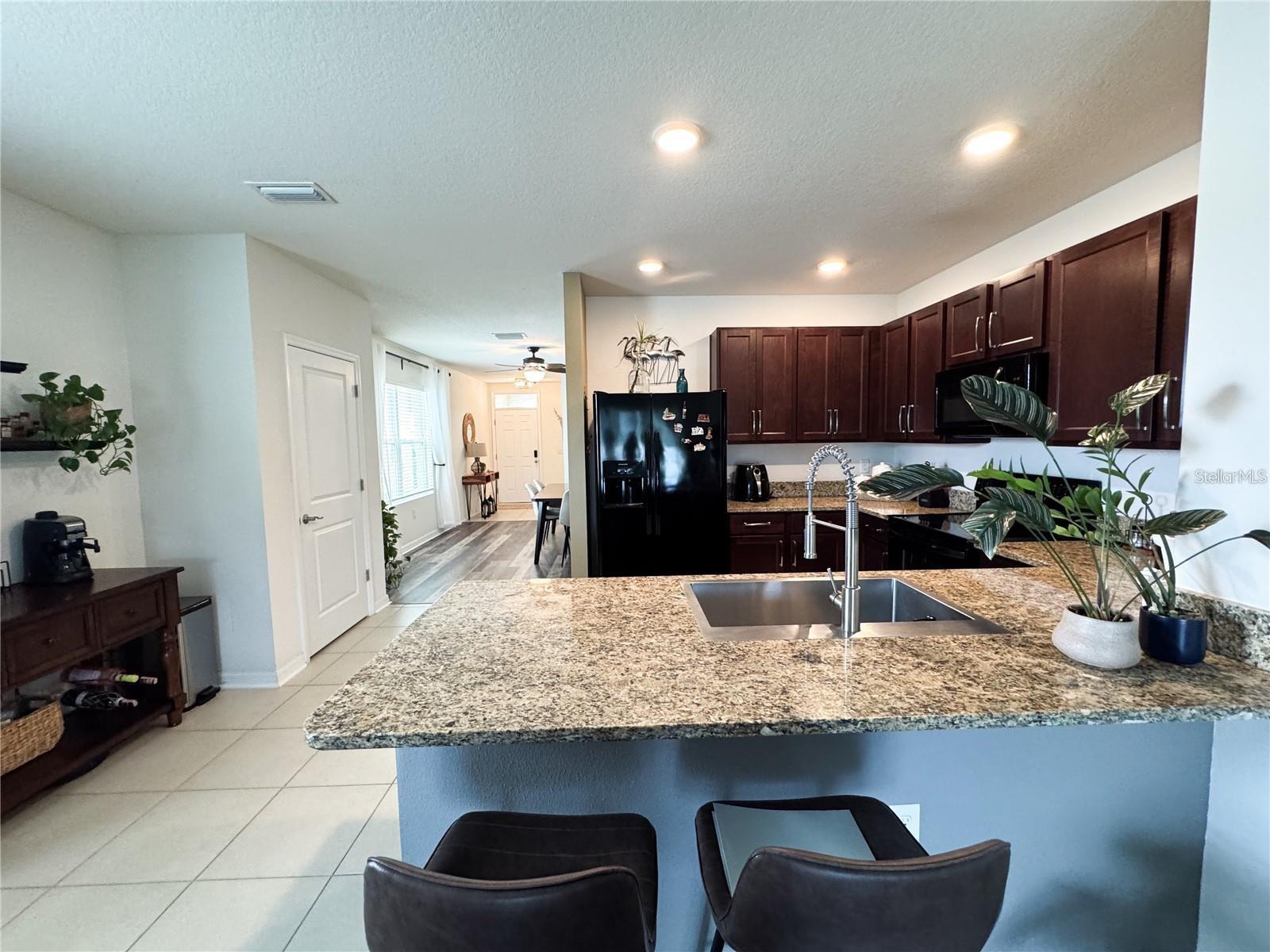 Image 15 of 51 For 11124 Leland Groves Drive