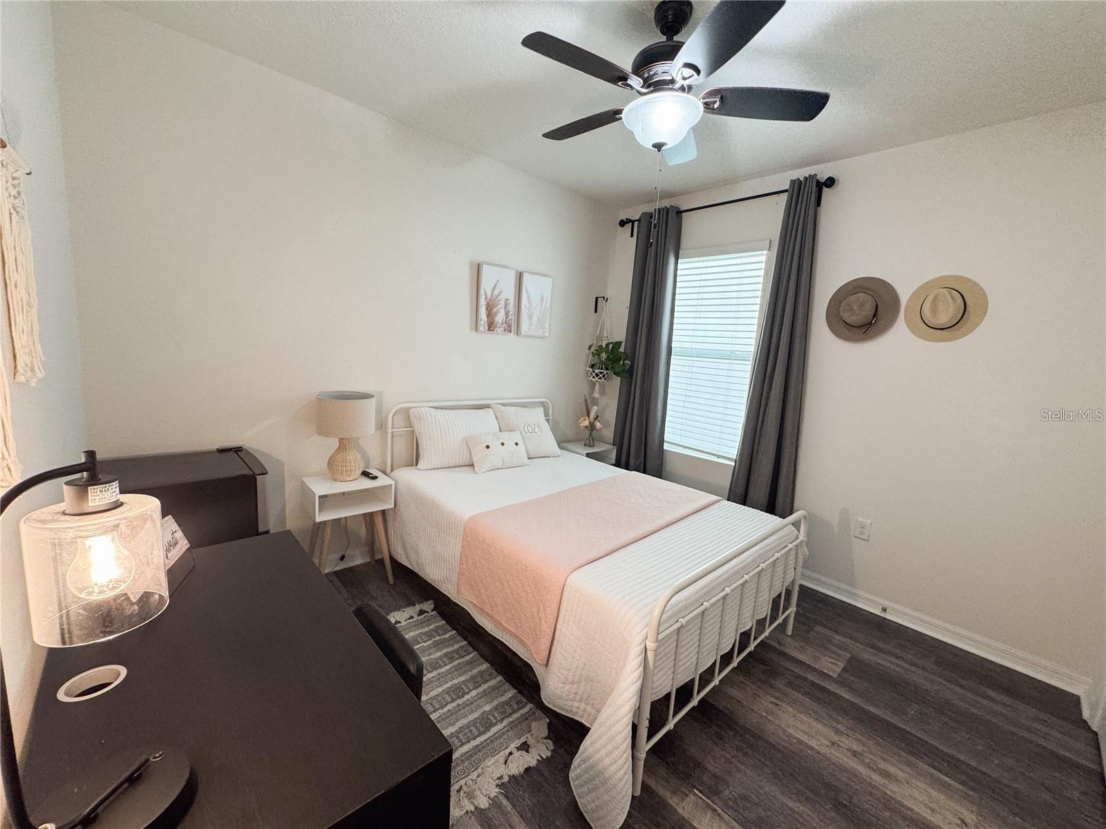 Image 27 of 51 For 11124 Leland Groves Drive