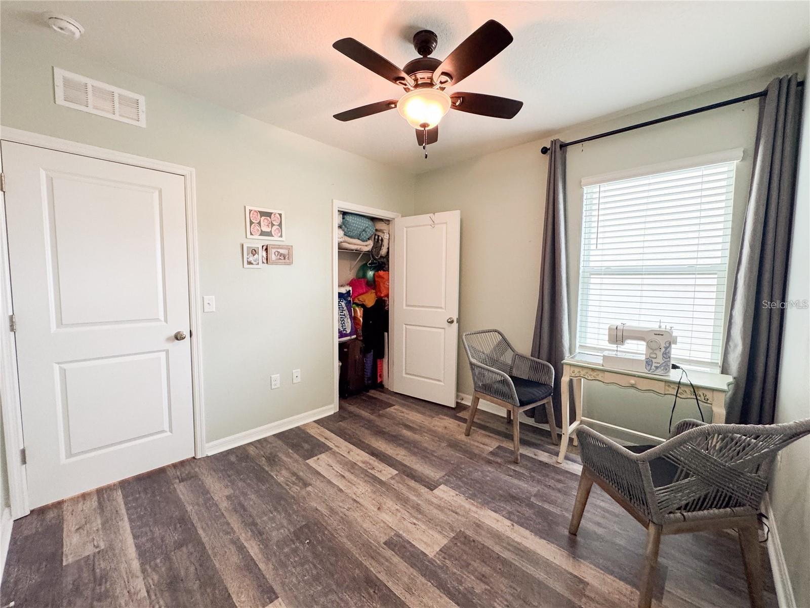 Image 29 of 51 For 11124 Leland Groves Drive