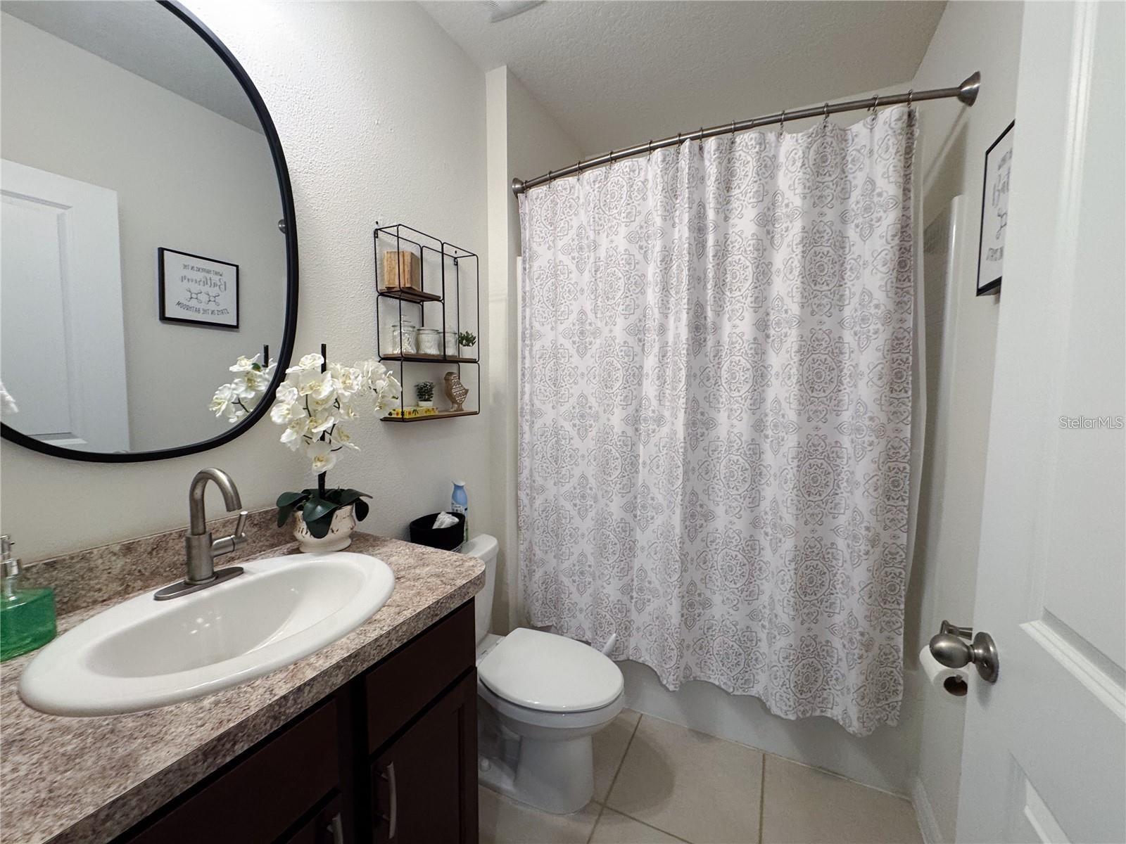 Image 30 of 51 For 11124 Leland Groves Drive