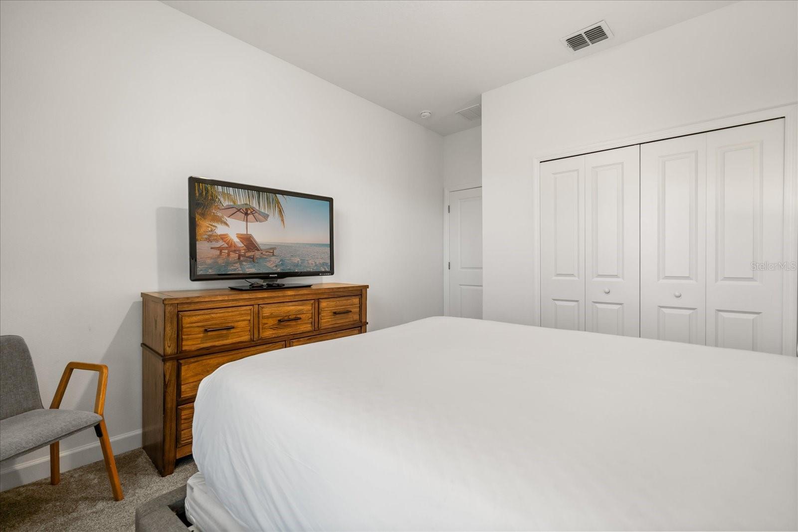 Image 21 of 49 For 4378 Rhyme Street