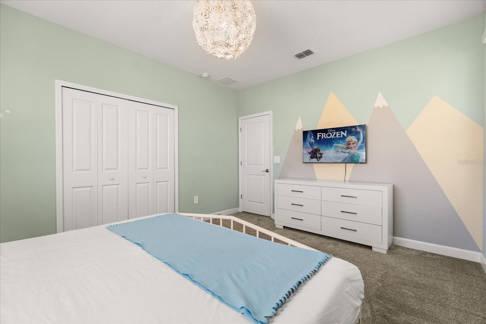 Image 32 of 49 For 4378 Rhyme Street