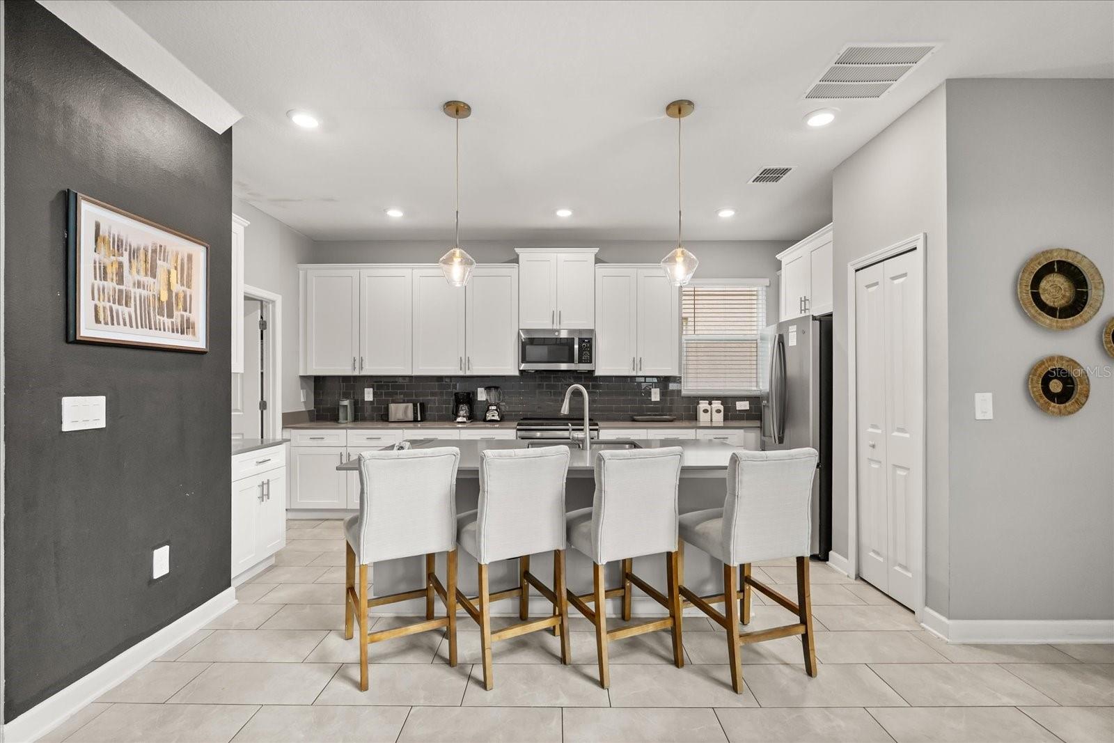 Image 8 of 49 For 4378 Rhyme Street