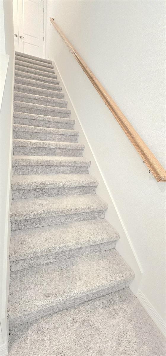 Image 21 of 32 For 5000 Revolutionary Way