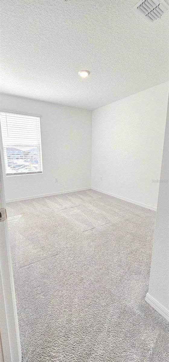 Image 29 of 32 For 5000 Revolutionary Way