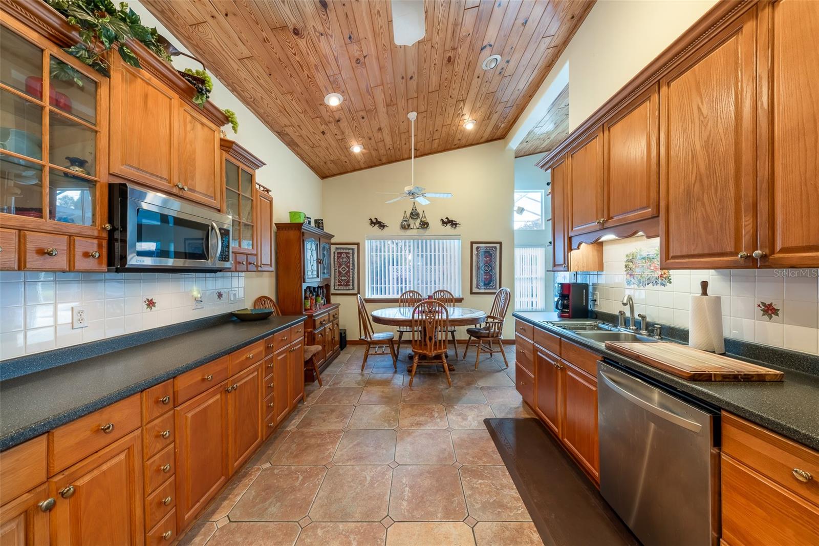 Image 10 of 42 For 1862 Wind Willow Road